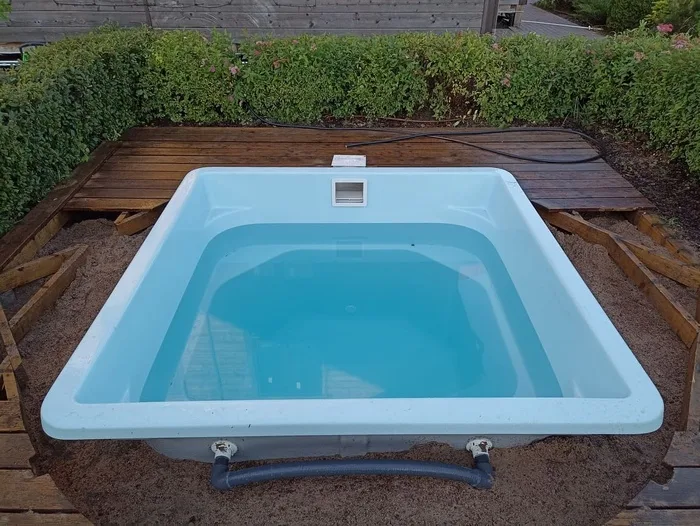 Композитная купель Laguna 2 — установка в Новороссийске